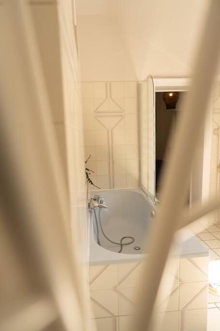 Villa Camelia, Un Charme Montois Mons Exterior foto